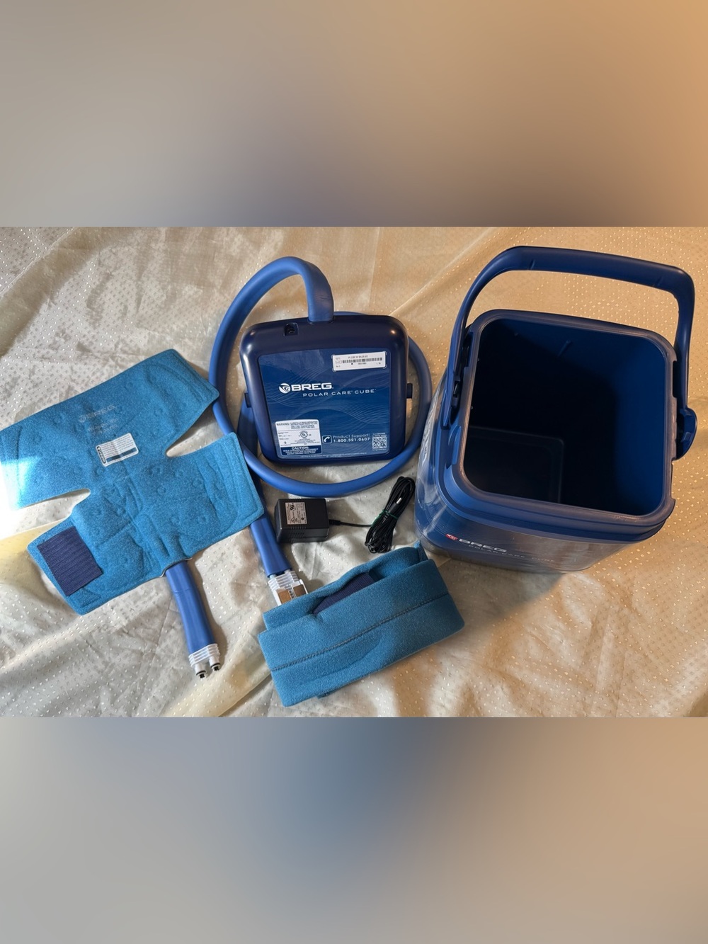 BREG Polar Care Cube Cold Compression Therapy System with Hip Wrap